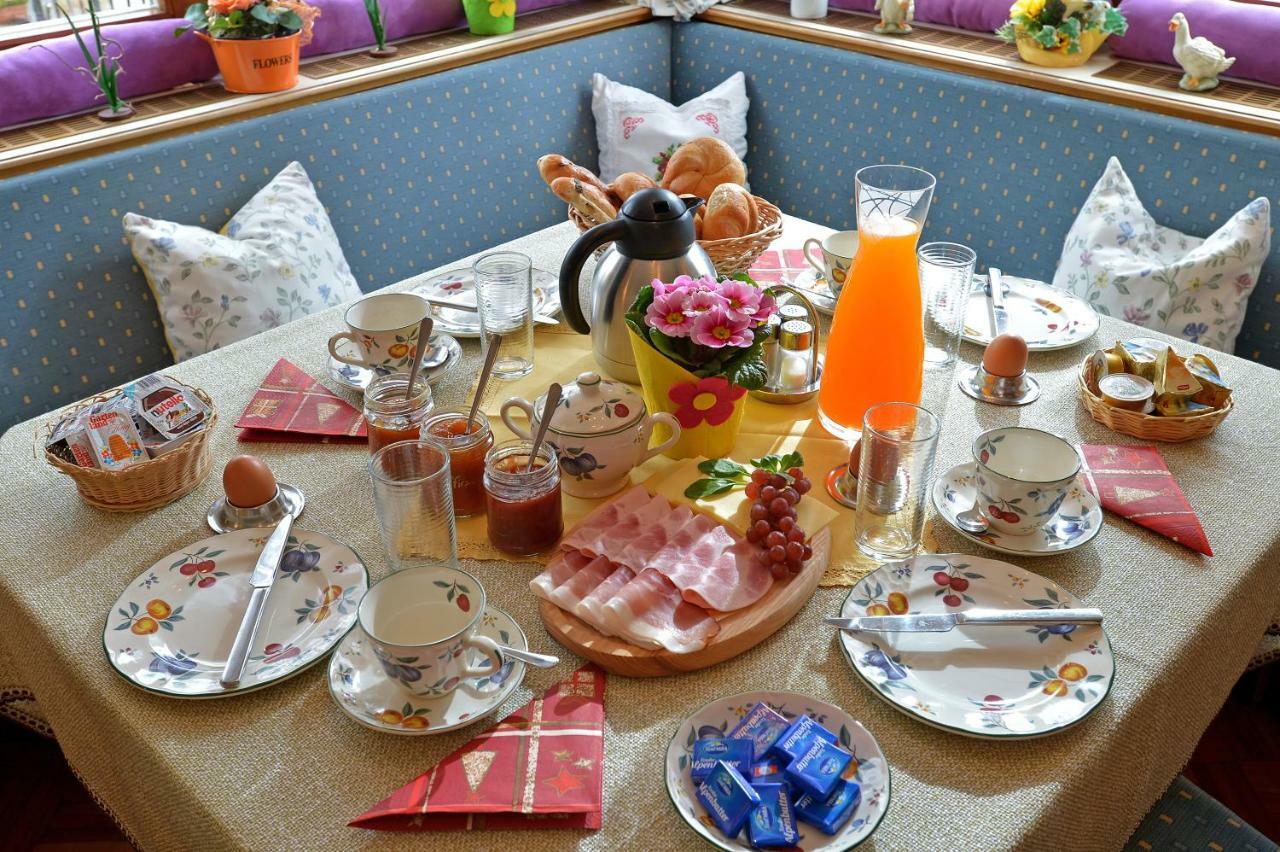 Gastehaus Poll Maria Apartamento Scheffau am Wilden Kaiser Exterior foto