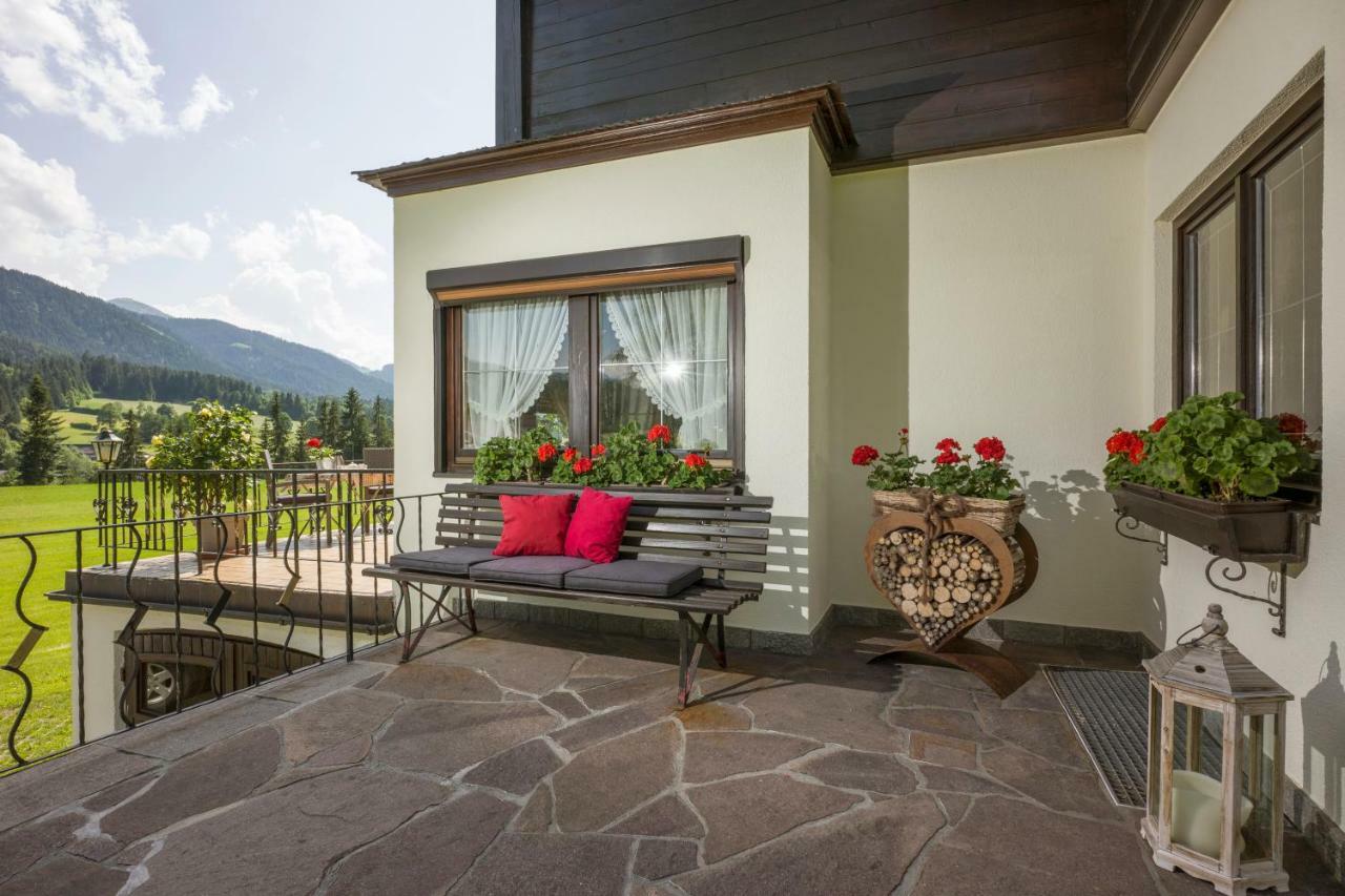 Gastehaus Poll Maria Apartamento Scheffau am Wilden Kaiser Exterior foto