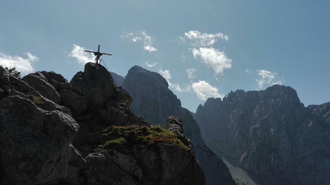 Gastehaus Poll Maria Apartamento Scheffau am Wilden Kaiser Exterior foto